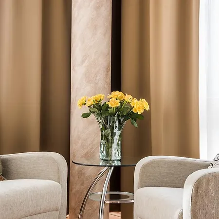 Feng Shui Wellness Apartmanhaz Heviz *