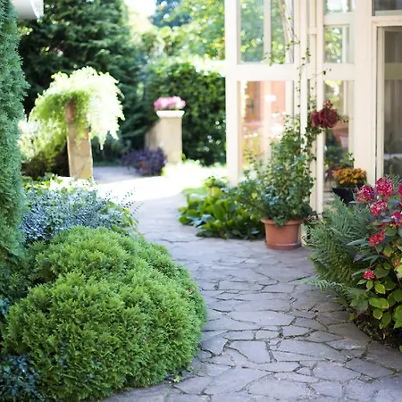 Feng Shui Wellness Apartmanhaz Heviz Heviz