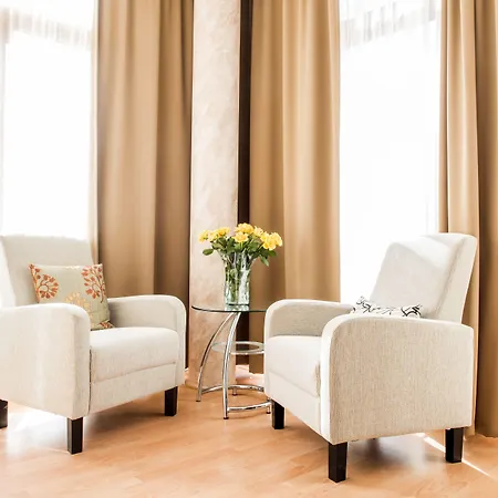 Feng Shui Wellness Apartmanhaz דירה Hévíz