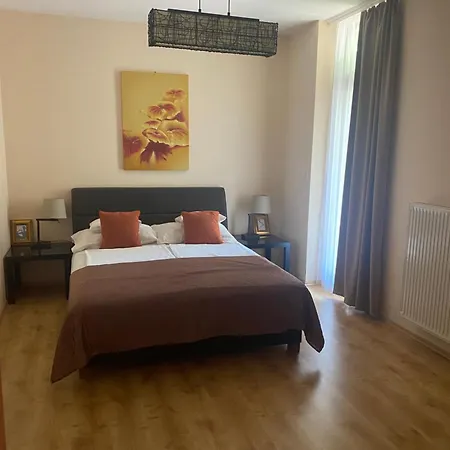 Feng Shui Wellness Apartmanhaz *
