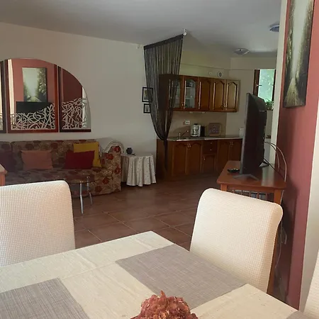 דירה Feng Shui Wellness Apartmanhaz *