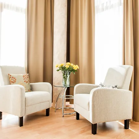 Feng Shui Wellness Apartmanhaz Heviz Heviz